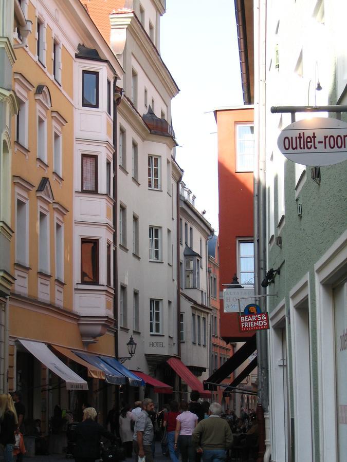 Hotel Am Peterstor Regensburg Luaran gambar